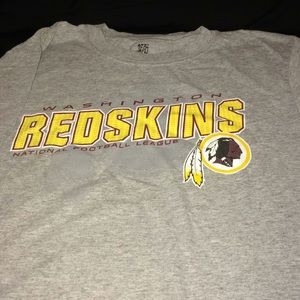 NFL WASHINGTON REDSKINS T-SHIRT 10-12 BOYS